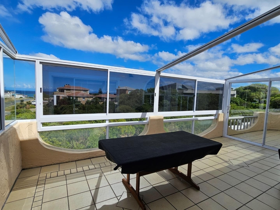 4 Bedroom Property for Sale in Pearly Beach Western Cape